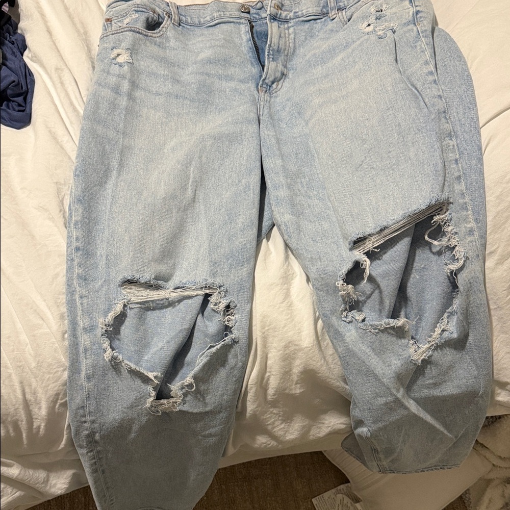 Distressed Light Blue Women's Jeans